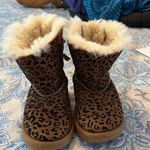 Little girls Uggs